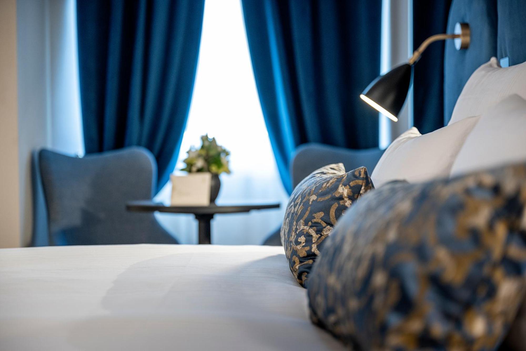 Stadt Hotel Città Bolzano Esterno foto