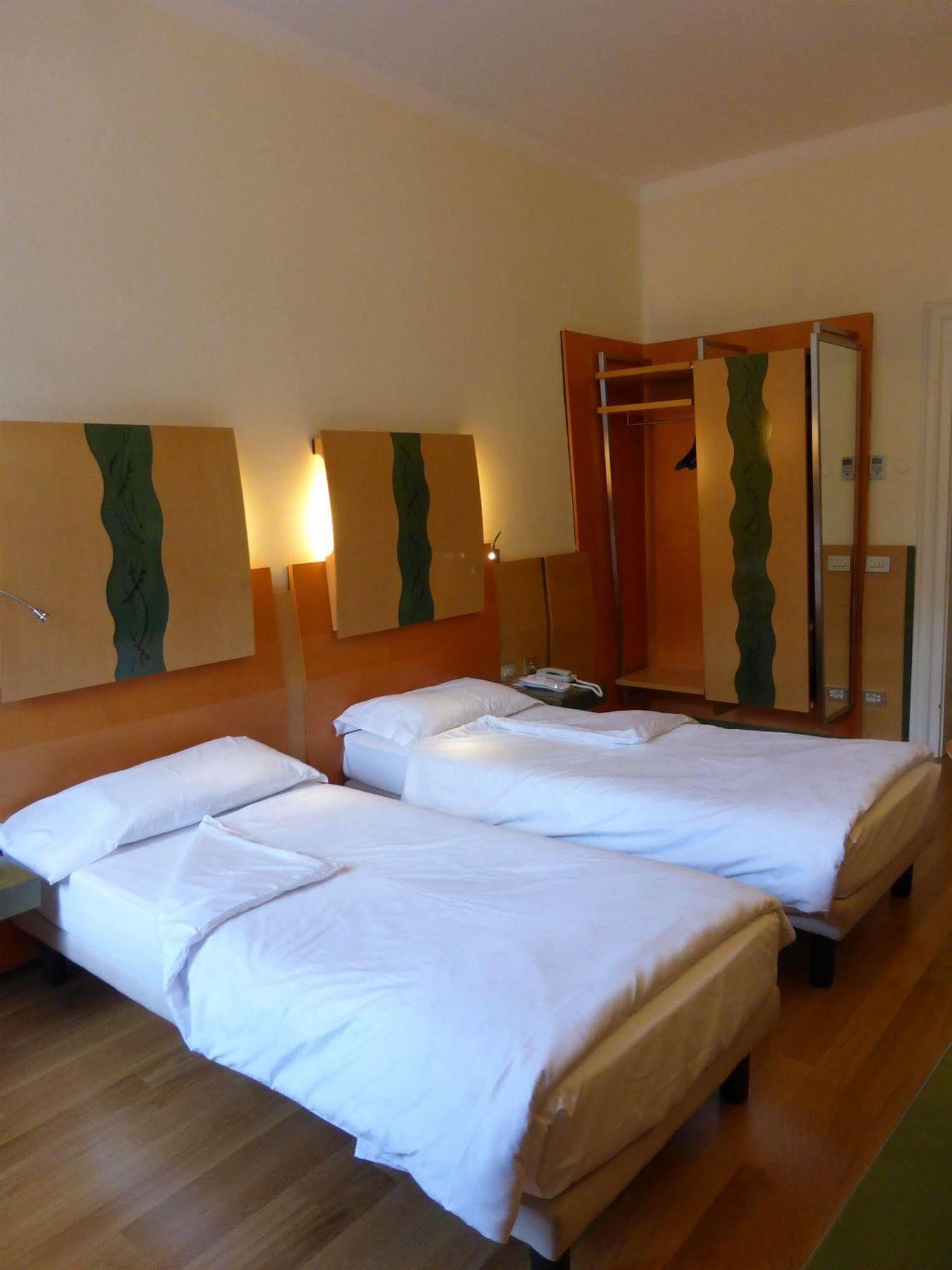 Stadt Hotel Città Bolzano Esterno foto
